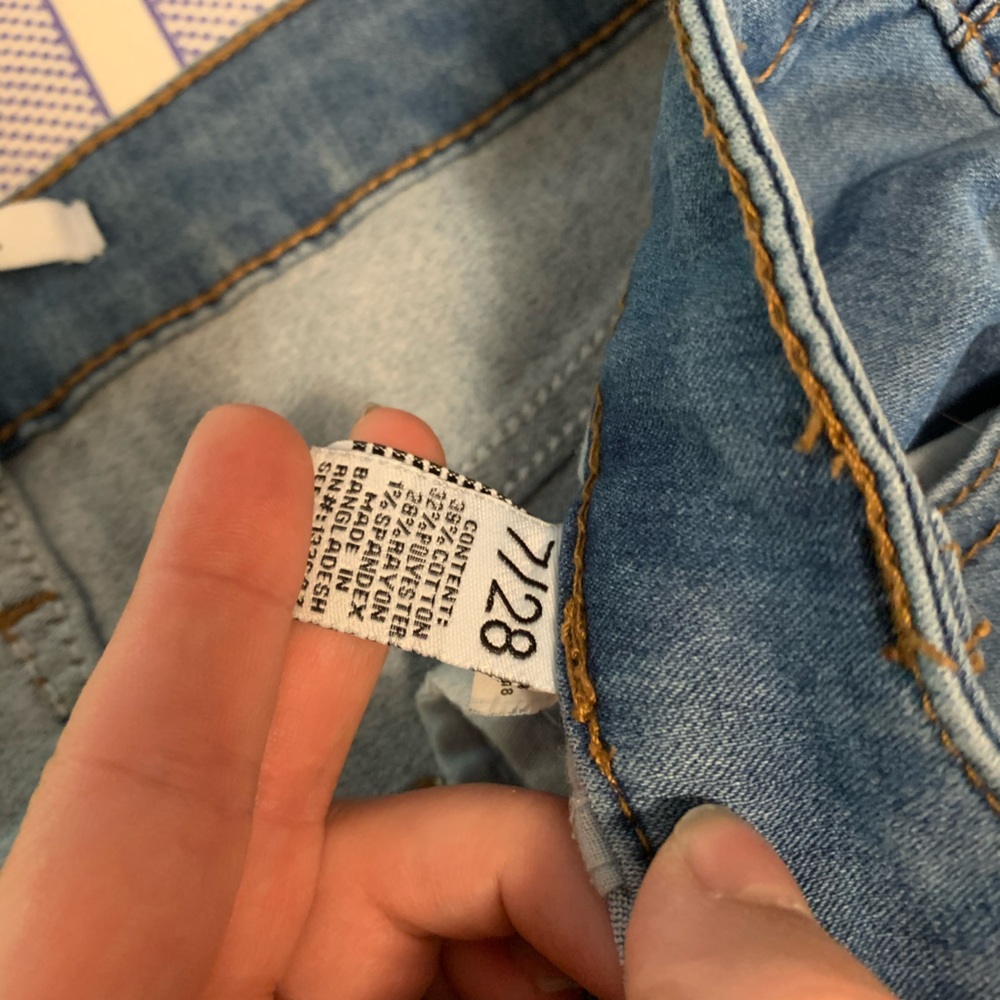 Cropped skinny jeans